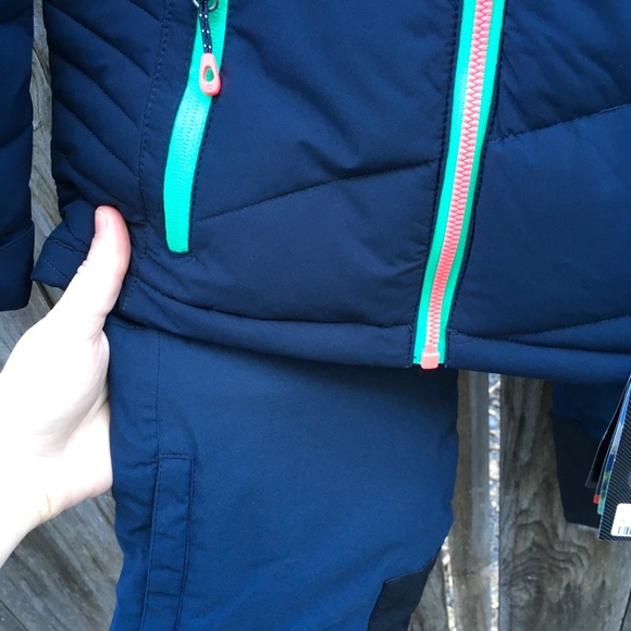 Girls size 8 snow suit / jacket and pants / NWT - Picture 4 of 9